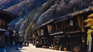 The main street of Narai-juku is closed to visitor traffic to preserve its Edo-period atmosphere.