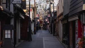 Ryoma Dori Shopping Street: A Walk Through Samurai History in Fushimi