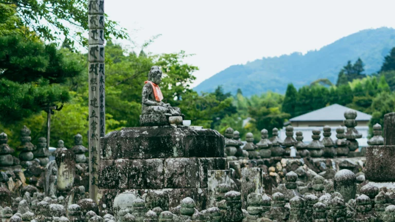 Adashino Nenbutsuji 2026: Kyoto's Temple of 8,000 Stone Buddhas [With Map]