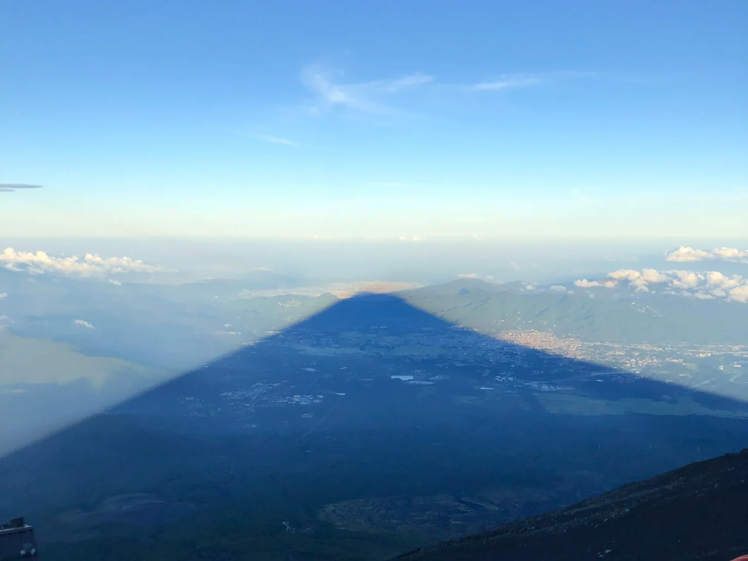 Climbing Mt. Fuji 2026: 4 Trails, New Rules & Costs