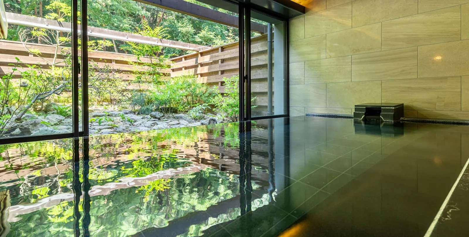 Fufu Kawaguchiko private onsen bath with garden view