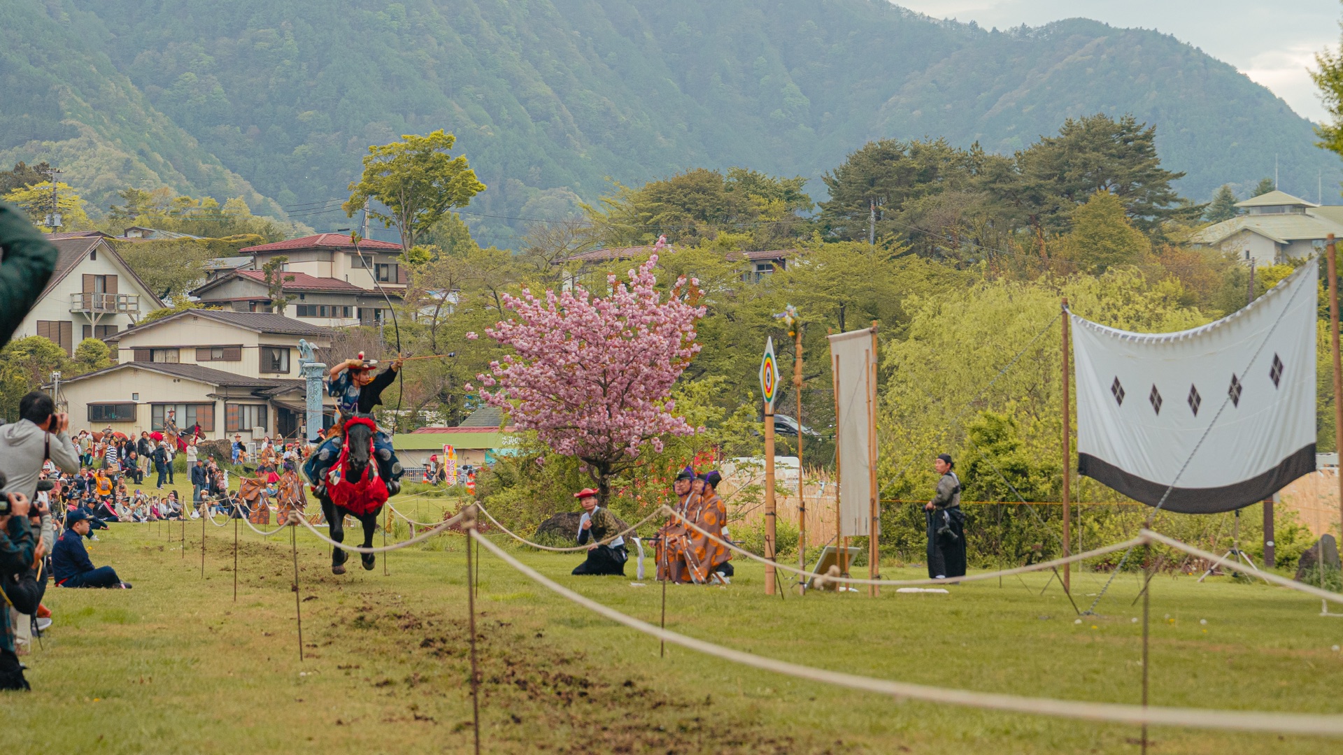 Yabusame archer reaching the target line