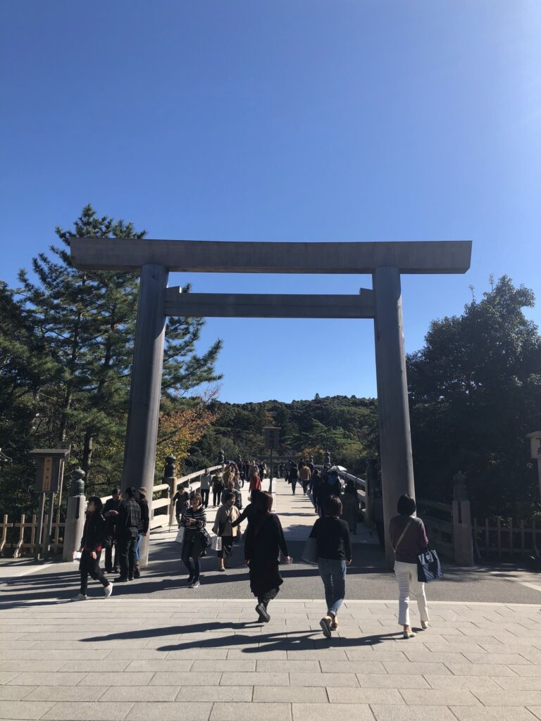 Ise Jingu Guide 2026: Naiku, Geku & 1707 Akafuku Honten