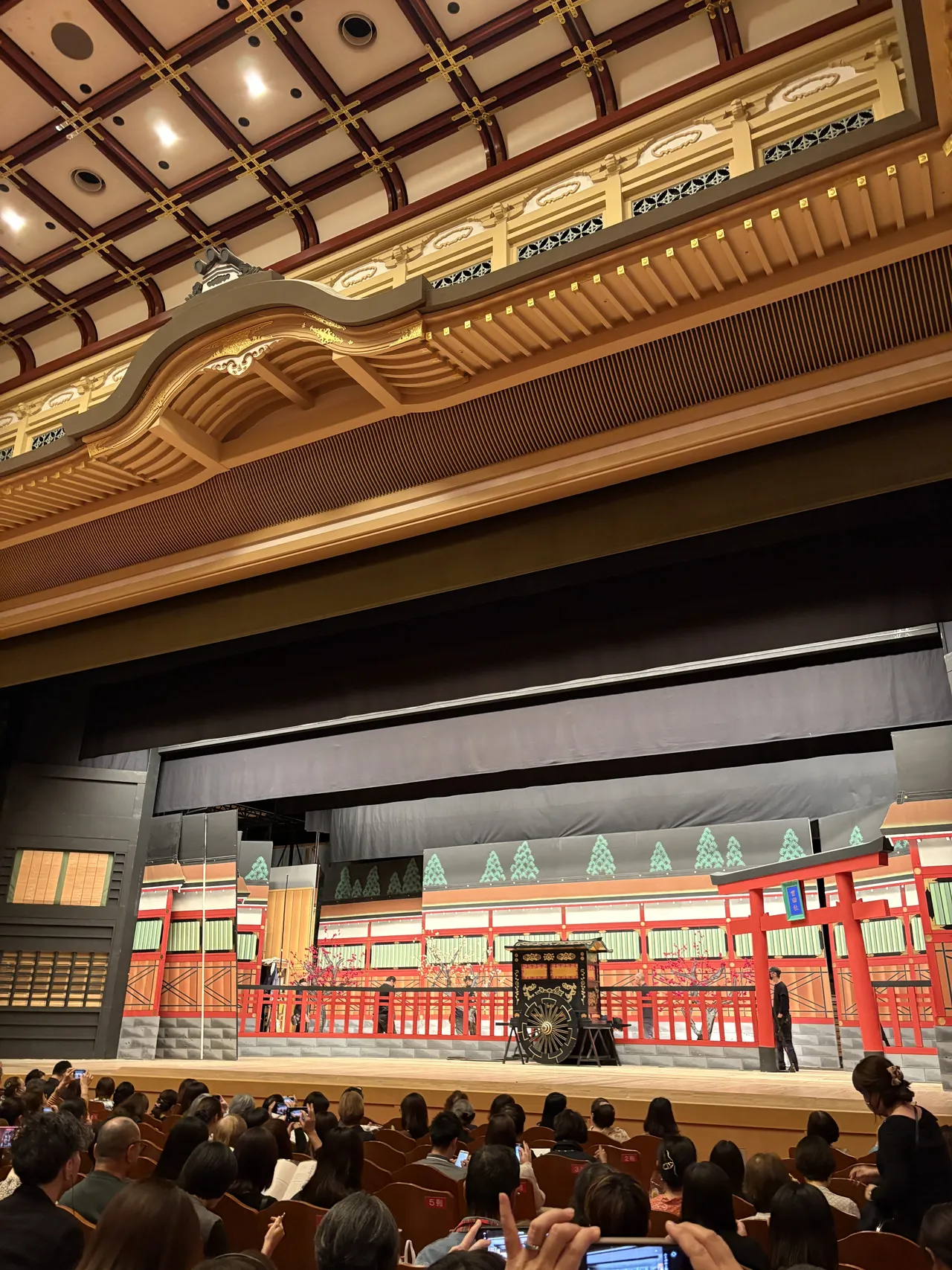 The traditional joshikimaku black persimmon and green striped kabuki curtain on Minamiza stage