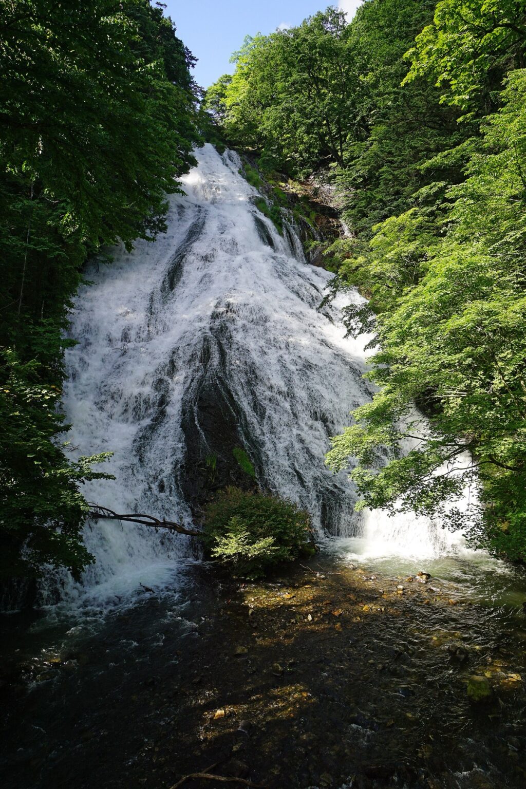 Yudaki Falls pouring from Lake Yunoko in Okunikko