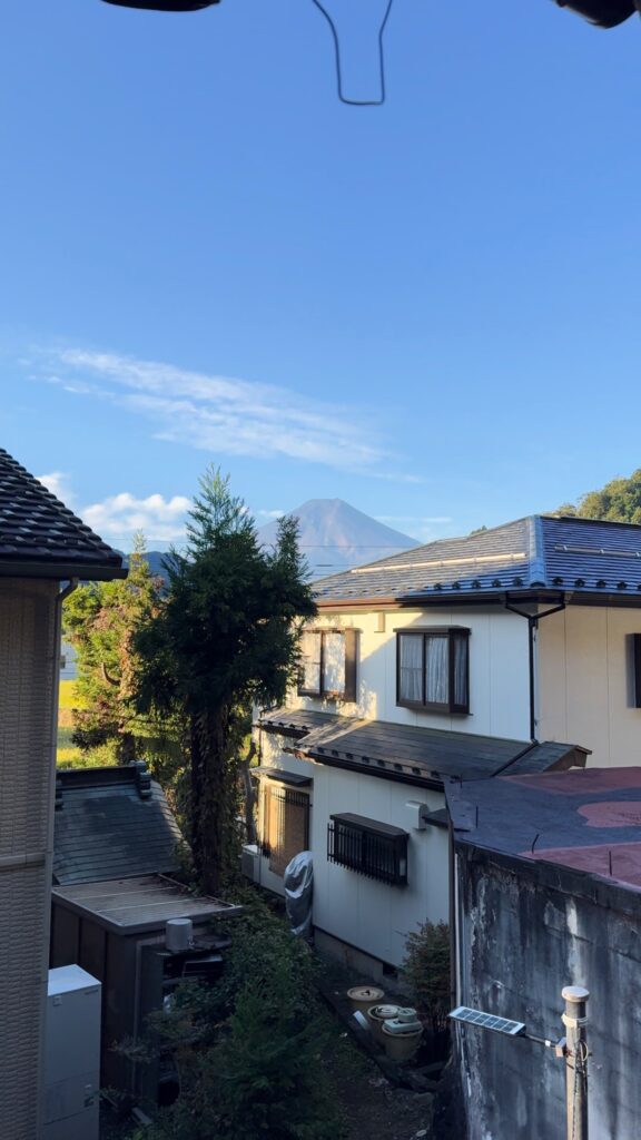 Mt. Fuji visibility photograph from Fujiyoshida